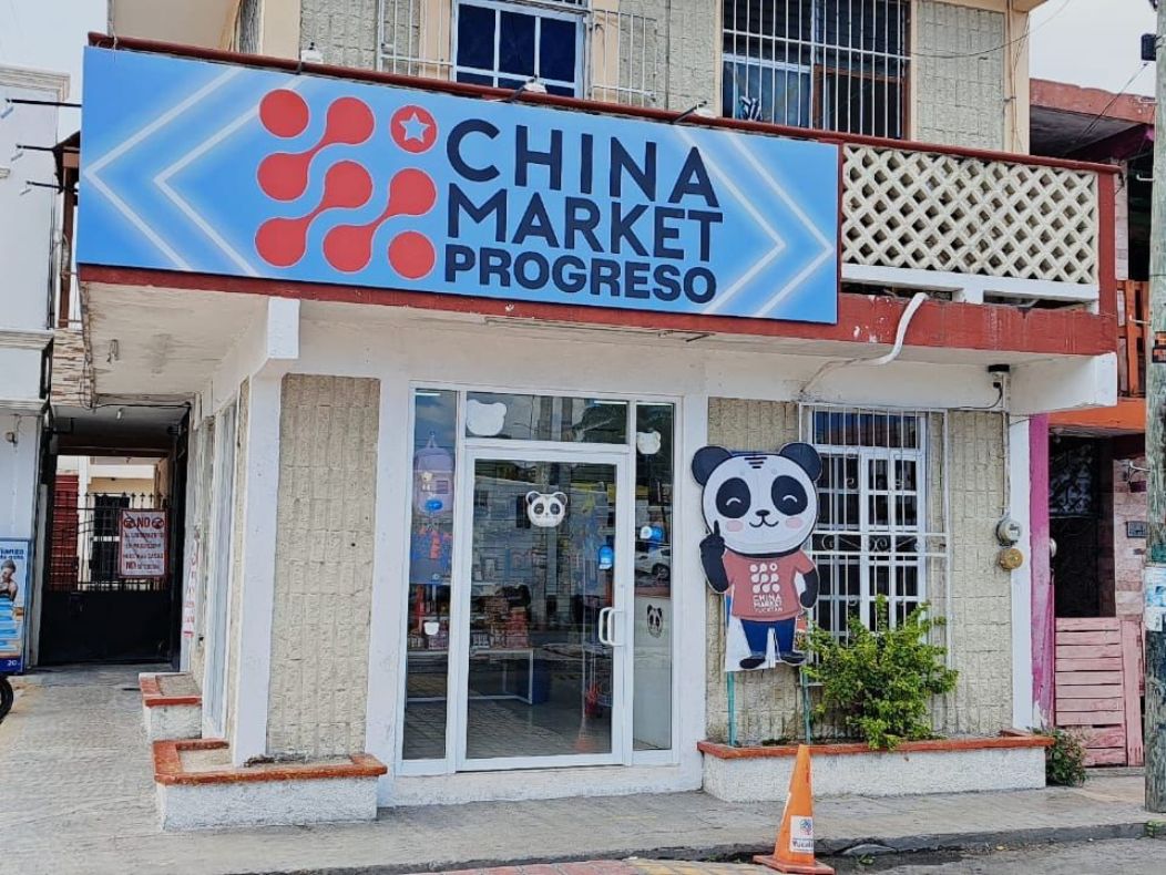 China Market Puerto Progreso